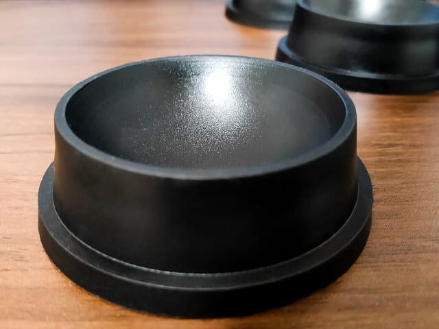 キャスター用受け皿